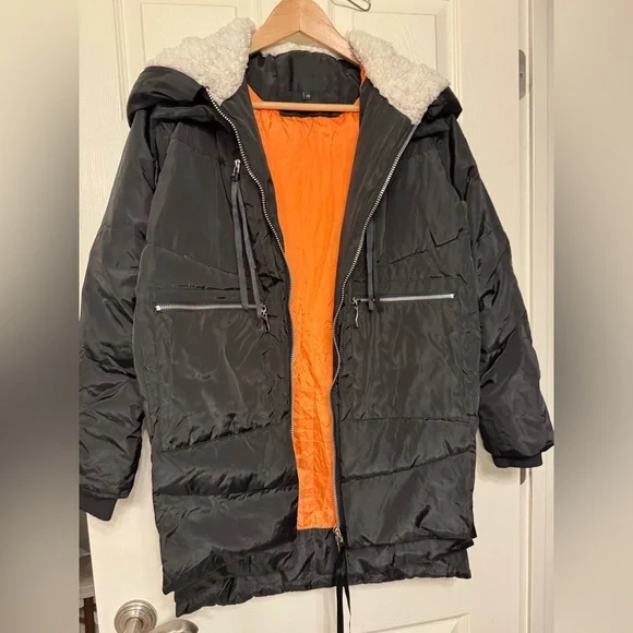 Women's Black 092 Universe® Women's Thickened Down Jacket - Picture 8 of 9